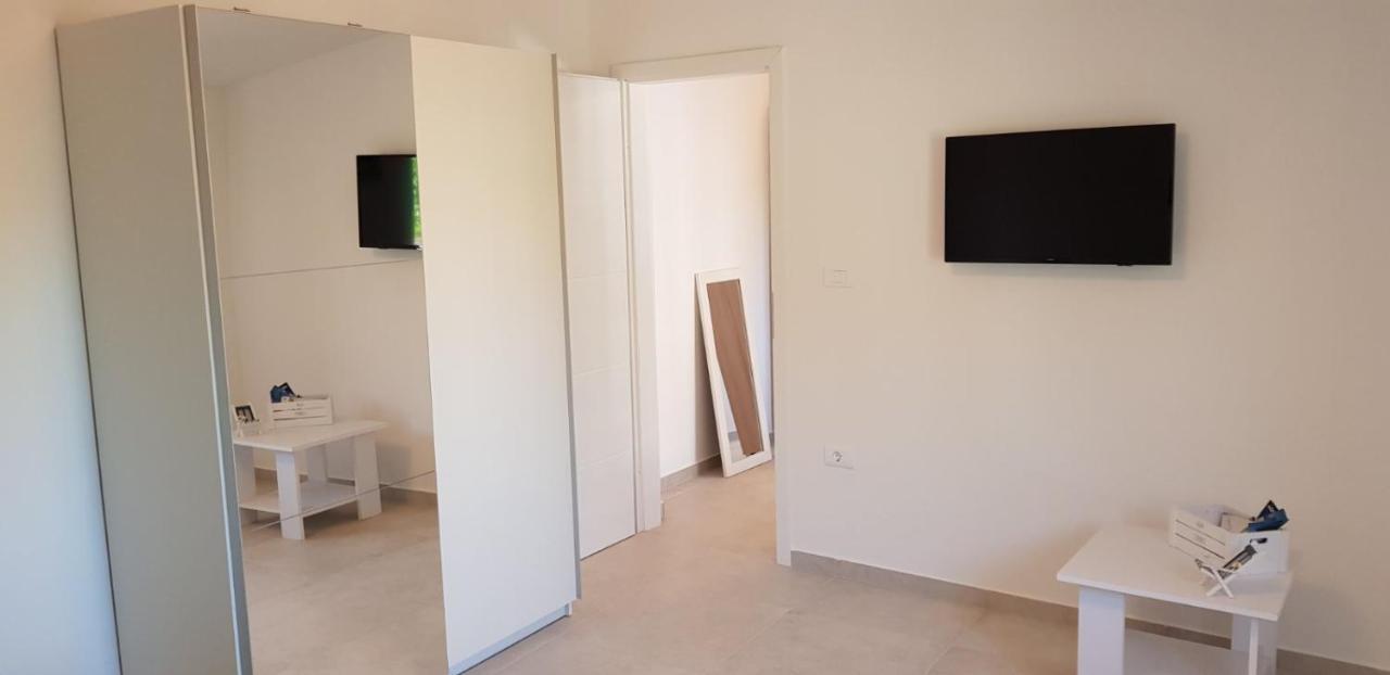 House Mergi Pomer Εξωτερικό φωτογραφία